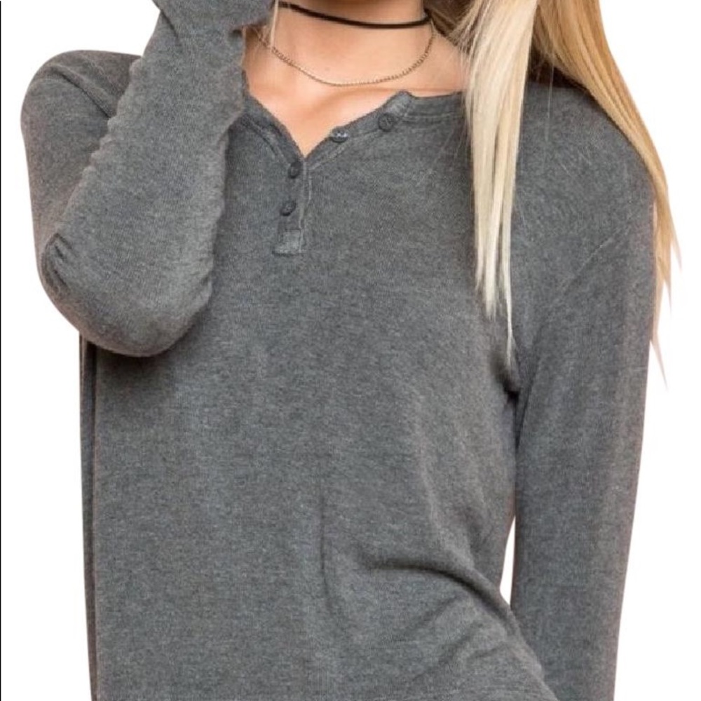 Brandy Melville Sweater